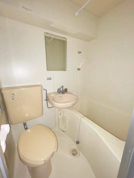 物件内観写真12　(バス／シャワールーム等)