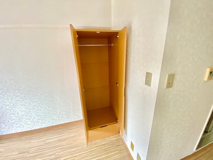 物件内観写真14　(収納)