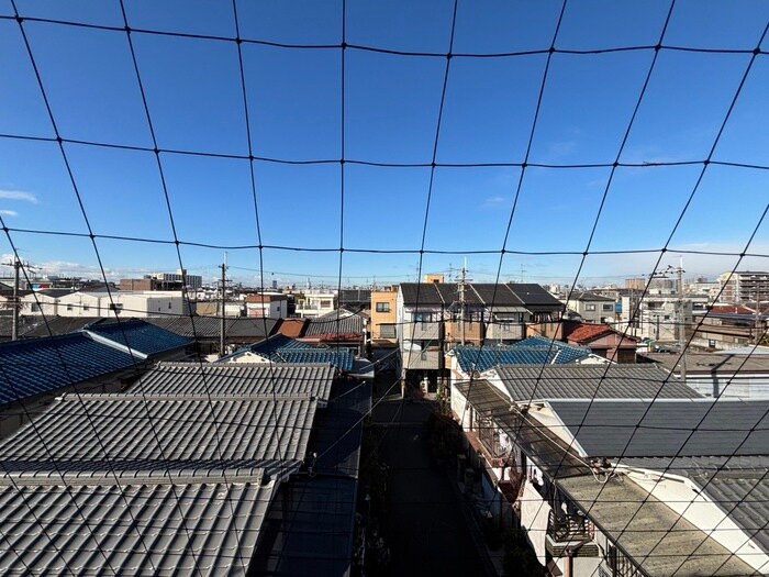 物件内観写真16　(室内からの展望)