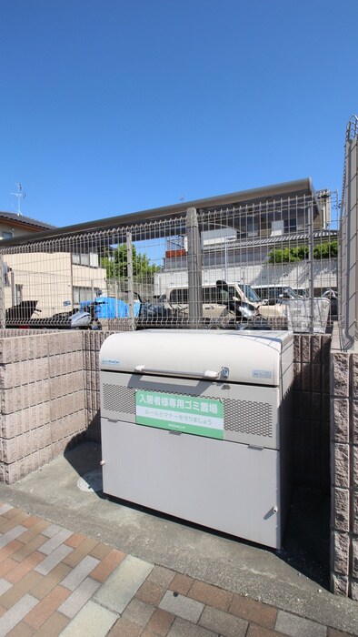 物件外観写真6　(外観写真)