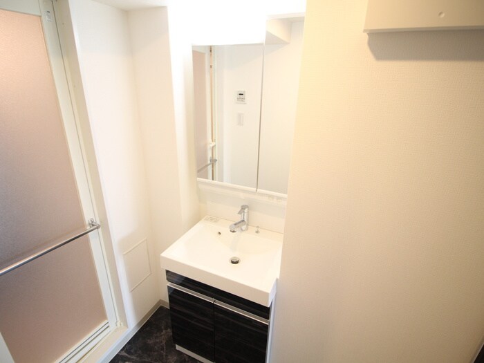 物件内観写真10　(洗面)