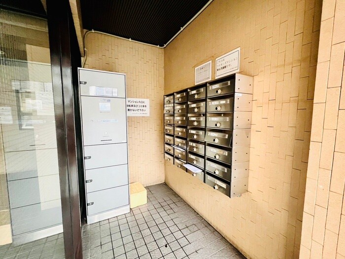 物件外観写真3　(建物設備)