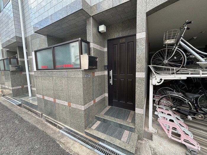 物件外観写真2　(建物設備)