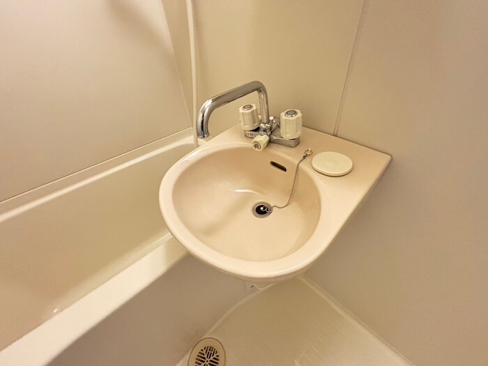 物件内観写真12　(洗面)