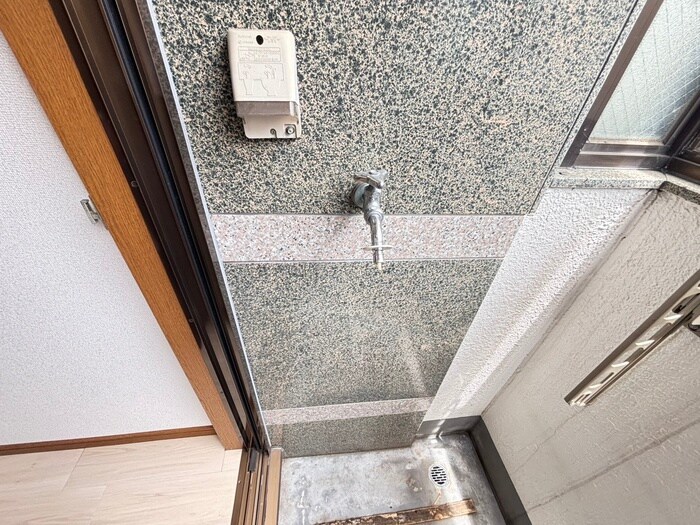 物件内観写真19　(洗濯機置場)