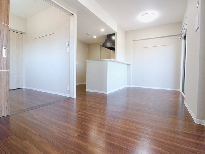 物件内観写真7　(居室)