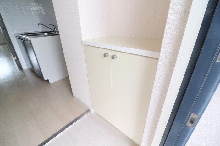 物件内観写真17　(靴箱)