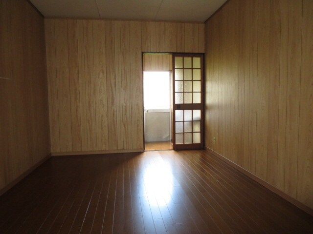 物件内観写真9　(居室)