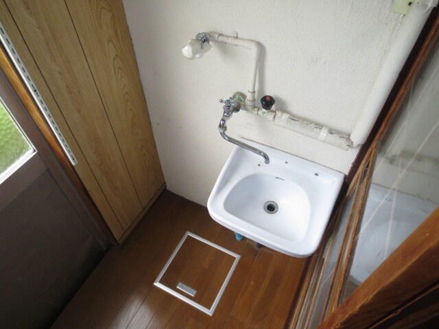 物件内観写真13　(洗面)