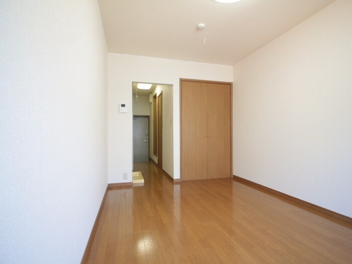 物件内観写真6　(居室)