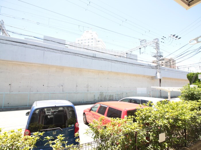 物件内観写真16　(室内からの展望)