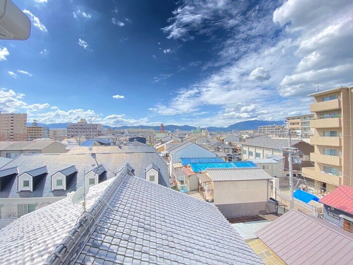 物件内観写真22　(室内からの展望)