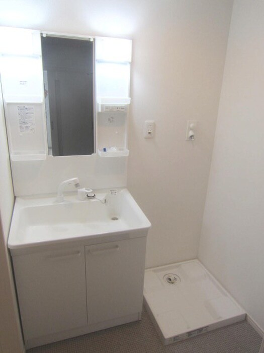 物件内観写真10　(洗面)