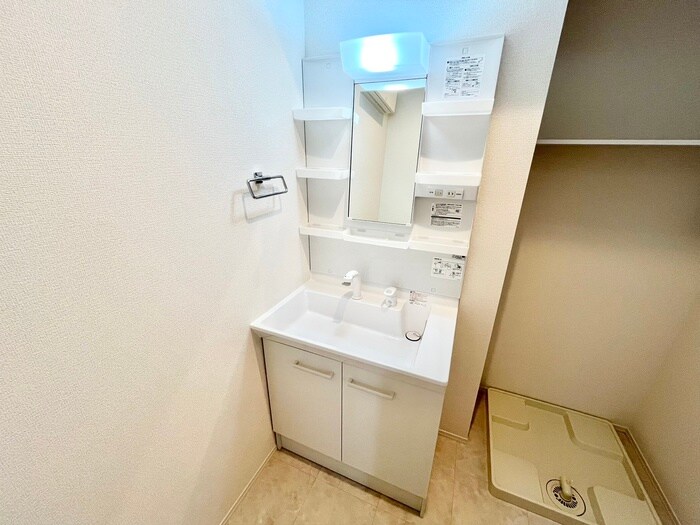 物件内観写真13　(洗面)