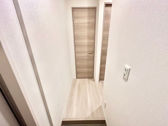 物件内観写真15　(廊下)