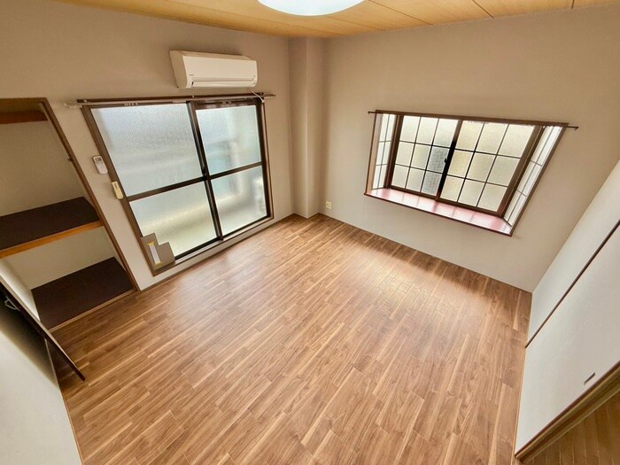 物件内観写真15　(居室)
