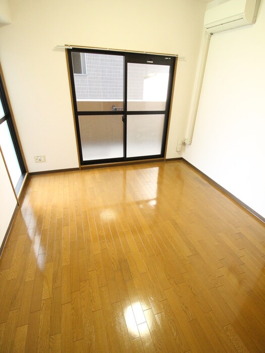 物件内観写真17　(居室)