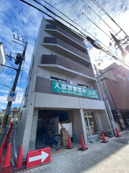 カルチェラタン外観写真