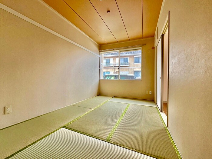 物件内観写真10　(居室)