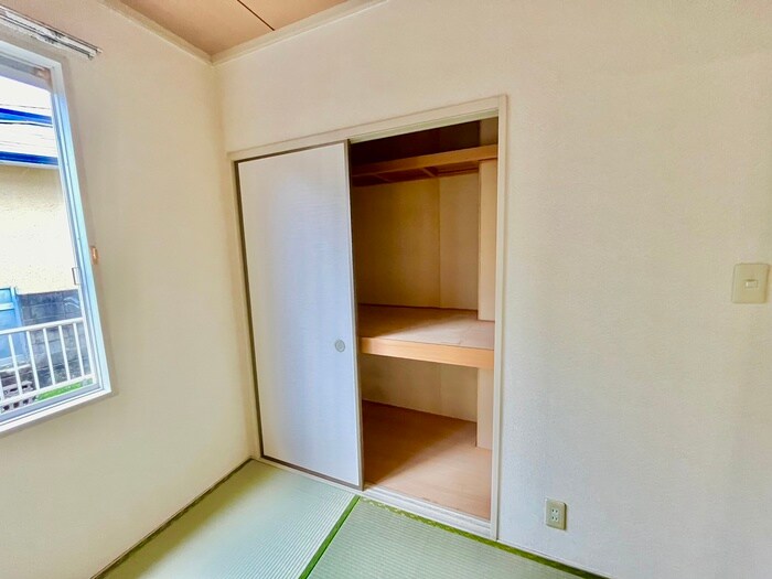 物件内観写真18　(収納)