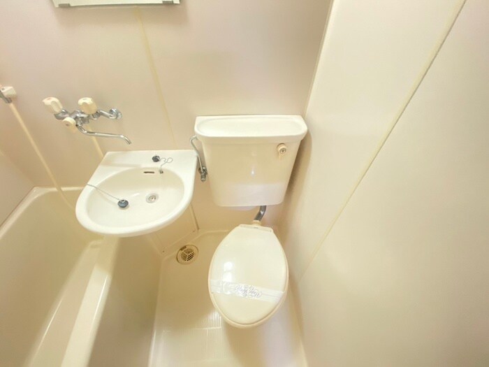 物件内観写真13　(トイレ)