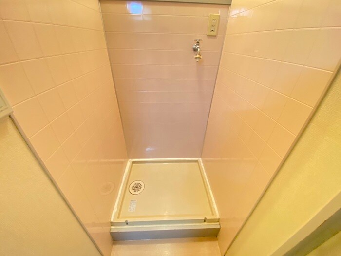 物件内観写真19　(洗濯機置場)