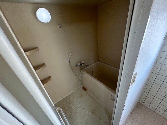 物件内観写真9　(バス／シャワールーム等)