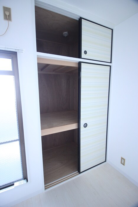 物件内観写真11　(収納)