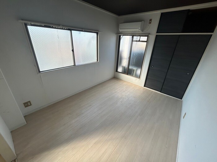 物件内観写真15　(居室)