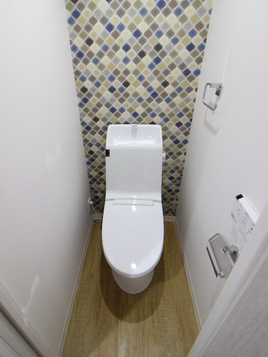 物件内観写真14　(トイレ)