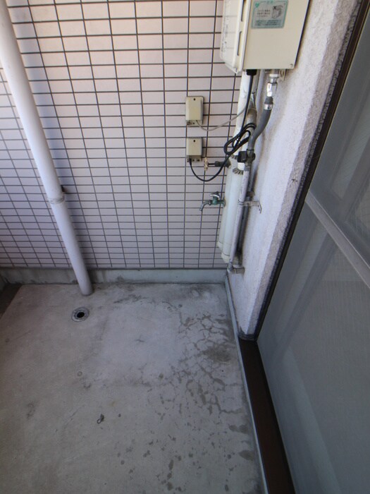 物件内観写真20　(洗濯機置場)