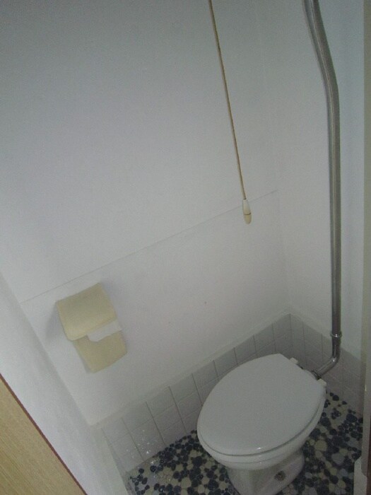 物件内観写真9　(トイレ)