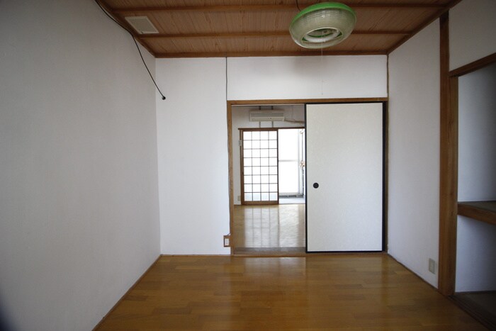 物件内観写真9　(居室)