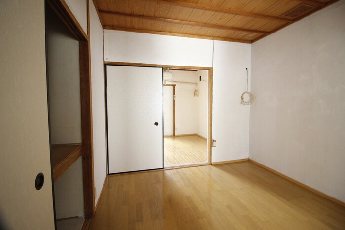 物件内観写真9　(居室)