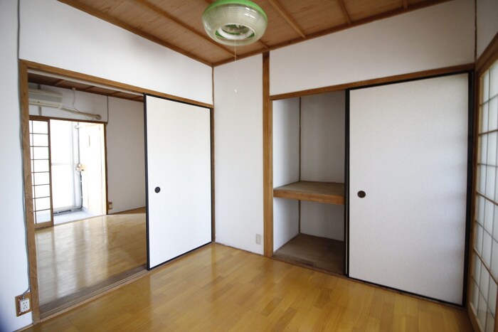 物件内観写真10　(居室)