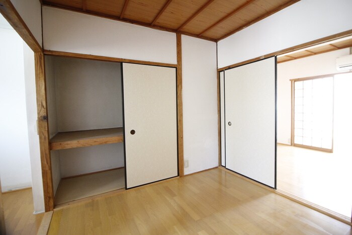 物件内観写真10　(居室)