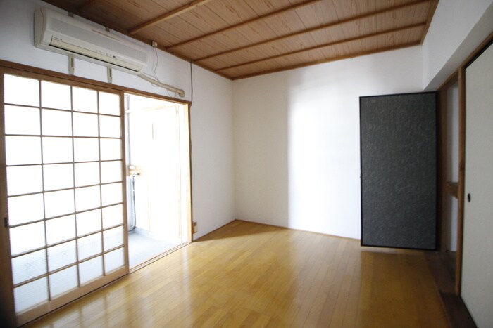 物件内観写真12　(居室)