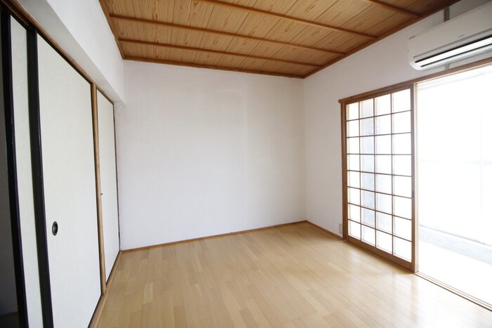 物件内観写真13　(居室)