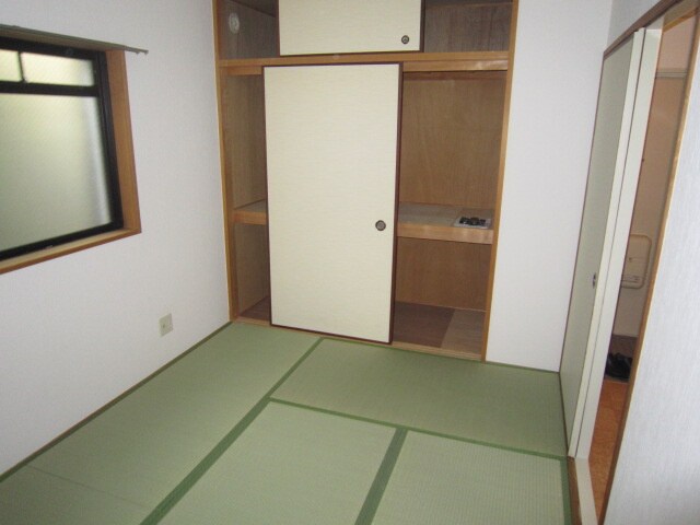 物件内観写真8　(居室)