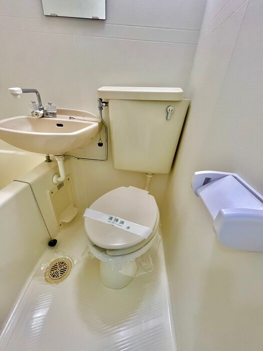 物件内観写真15　(トイレ)