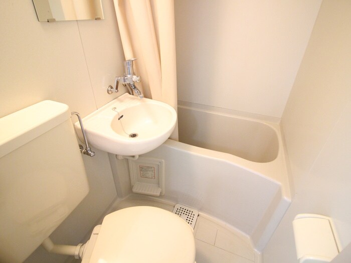 物件内観写真7　(バス／シャワールーム等)