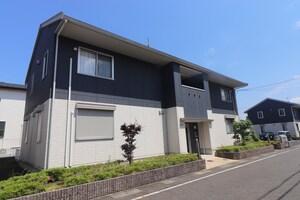 レ－クタウンＥ棟外観写真