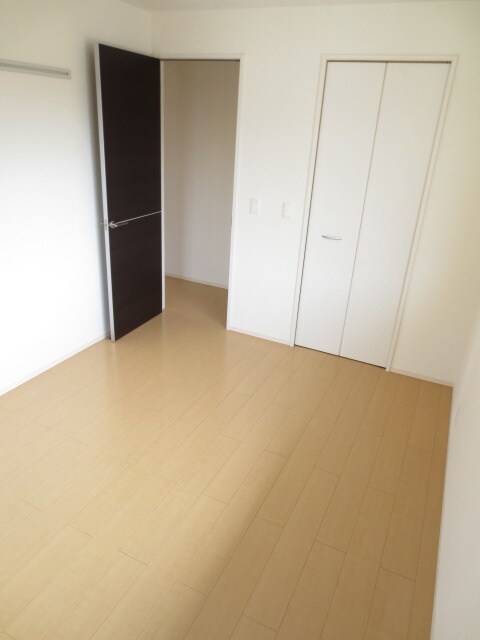 物件内観写真10　(居室)