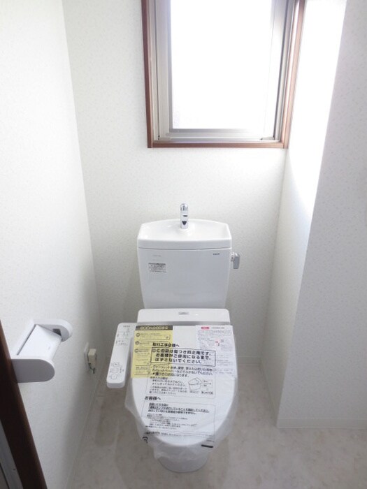 物件内観写真10　(トイレ)