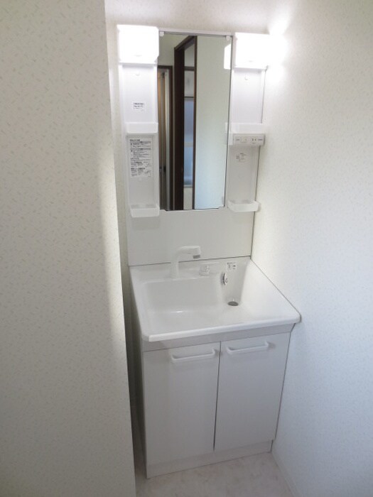 物件内観写真12　(洗面)