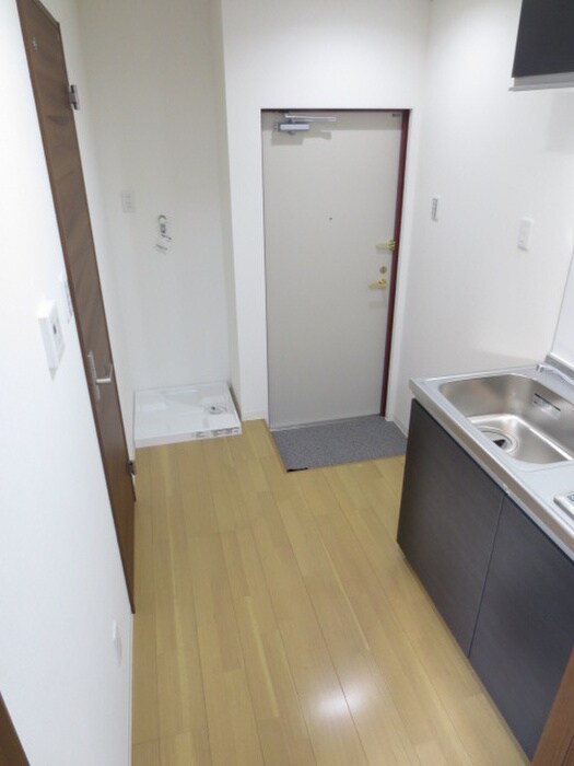 物件内観写真16　(廊下)