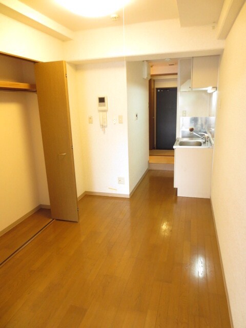 物件内観写真5　(居室)