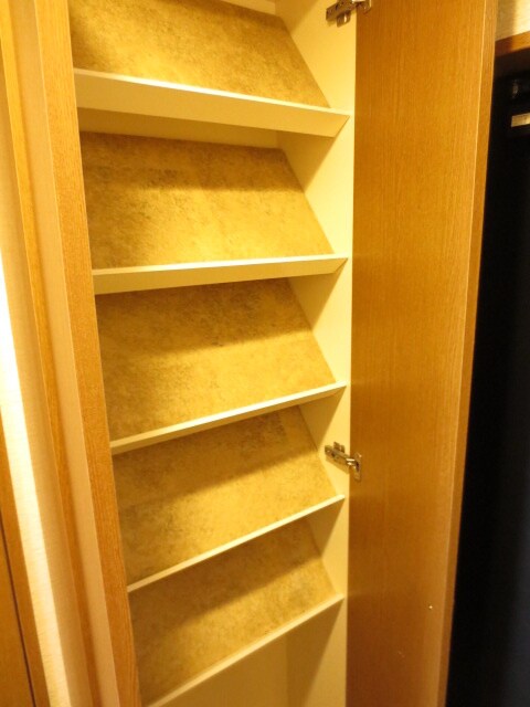 物件内観写真12　(靴箱)