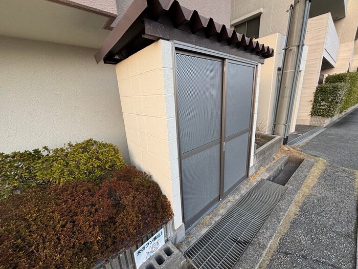 物件外観写真4　(建物設備)