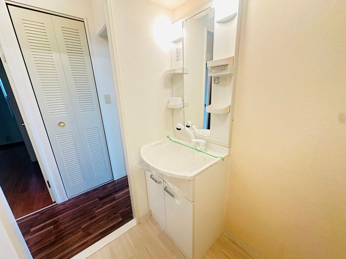 物件内観写真10　(洗面)